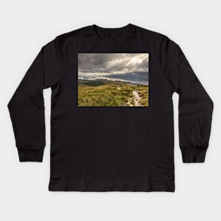 Ben Lomond to The Loch Kids Long Sleeve T-Shirt